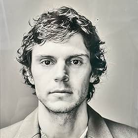 Evan Peters Evan Peters
