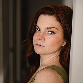 Ali Johnson Ali Johnson