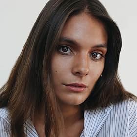 Caitlin Stasey Caitlin Stasey